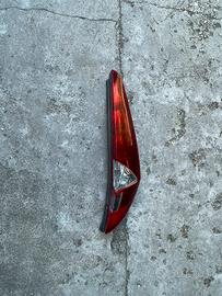 fanale posteriore fiat punto serie 3 2008