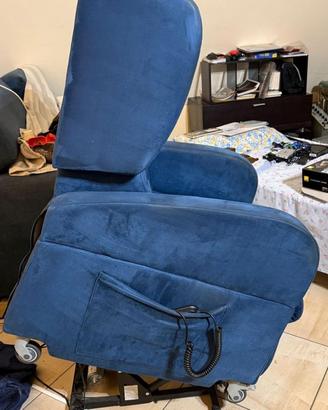 Poltrona per disabili a 2 motori elettrica