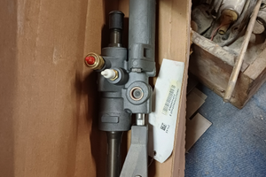 NUOVO Cilindro Idraulico Sterzo Mercury