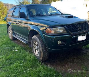 Mitsubishi pajero sport