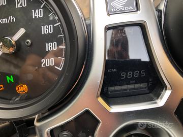Honda  CB1100RS (2018 km 9885)