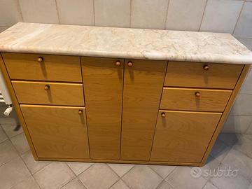 Mobile legno con piano in marmo