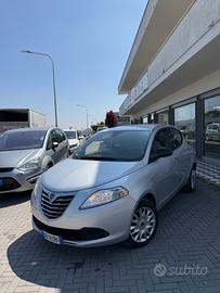 Lancia Ypsilon 1.2 69 CV 5 porte GPL Ecochic Silve