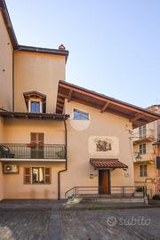 CASA SEMINDIPENDENTE A GIAVENO