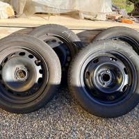 Gomme e cerchi Citroen C3 16”