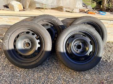 Gomme e cerchi Citroen C3 16”