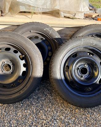 Gomme e cerchi Citroen C3 16”