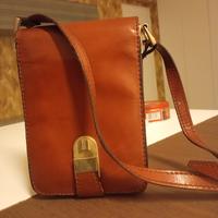 borsa a tracolla in cuoio 