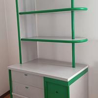 cassettiera con libreria