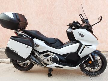 Honda Forza 750 Travel Edition Bianco - 2021