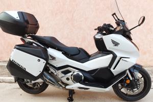 Honda Forza 750 Travel Edition Bianco - 2021