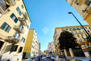 3 LOCALI A NAPOLI