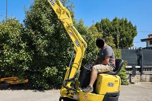 E248-Escavatore Ihimer 12 JX girosagoma