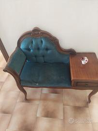 Poltroncina con portatelefono 