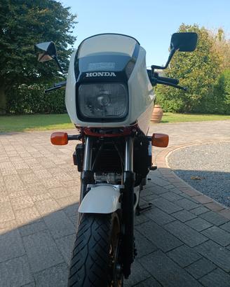 Honda VF 750 F