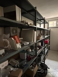 Scaffalatura a incasteo rapido