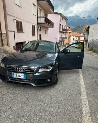 AUDI A4 berlina