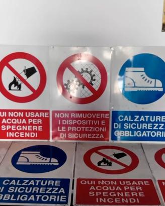Set di 9 cartelli per la sicurezza sul lavoro