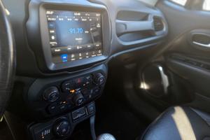 Jeep Renegade 2.0MLT limited 4wd active drive