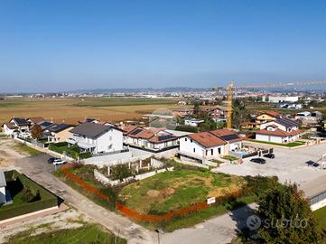 TER. RESIDENZIALE A CHERASCO