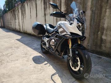 CF moto 650mt pochi km