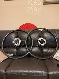 Bontrager Aeolus XXX2 TLR Disc