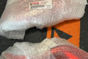 Yamaha X max 125 anno 2011 solo fanali posteriori