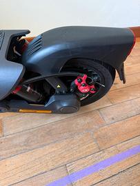 Monopattino elettrico segway ninebot max g3