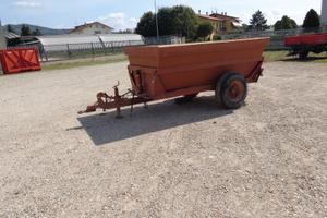 Rimorchio stima per trasporto uva