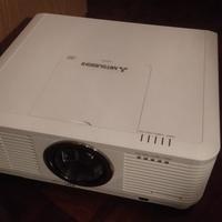 Videoproiettore mitsubishi 7000 ansi lumens