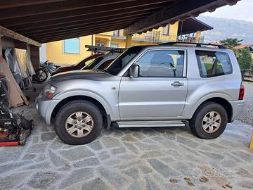 Pajero 2.5 anno 2003