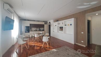 Prestigiosi unificabili mq286 - centro storico