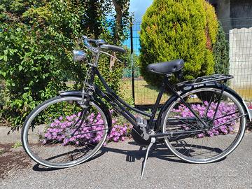 Bicicletta Raleigh da donna
