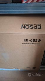 proiettore epson eb685