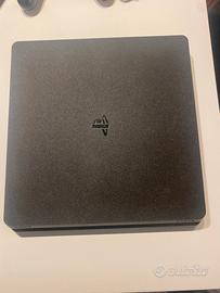 PlayStation 4 + 2 controller