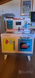 Cucina in legno Smoby per bambini