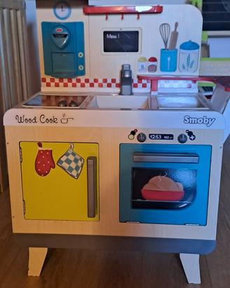 Cucina in legno Smoby per bambini
