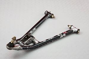 BRACCETTO INFERIORE POLARIS PREDATOR 500 2005 2006