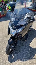 Honda integra 700