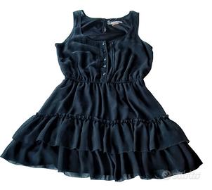 Mini abito nero BERSHKA