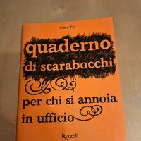 Quaderno di scarabocchi per chi so annoia in uffic