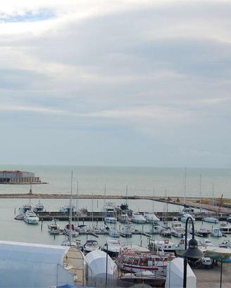 Nuovo-vista mare-consegna a breve