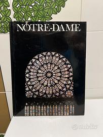 Monografie Notre Dame Escorial London Tower