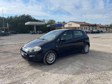 FIAT Punto 2015 benzina