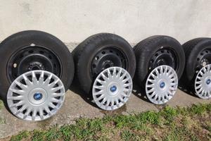 Ruote complete Fiat R15