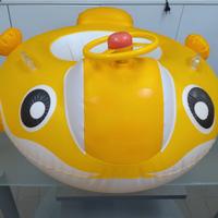 Gonfiabile per  bambini con volante
