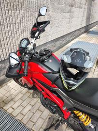 Ducati hypermotard 821