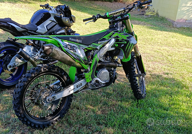 Moto cross Kawasaki kxf 450