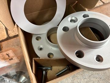 Coppia distanziali 5x110 nuovi