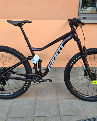 Giant stance 1 (PRE-ORDINE)